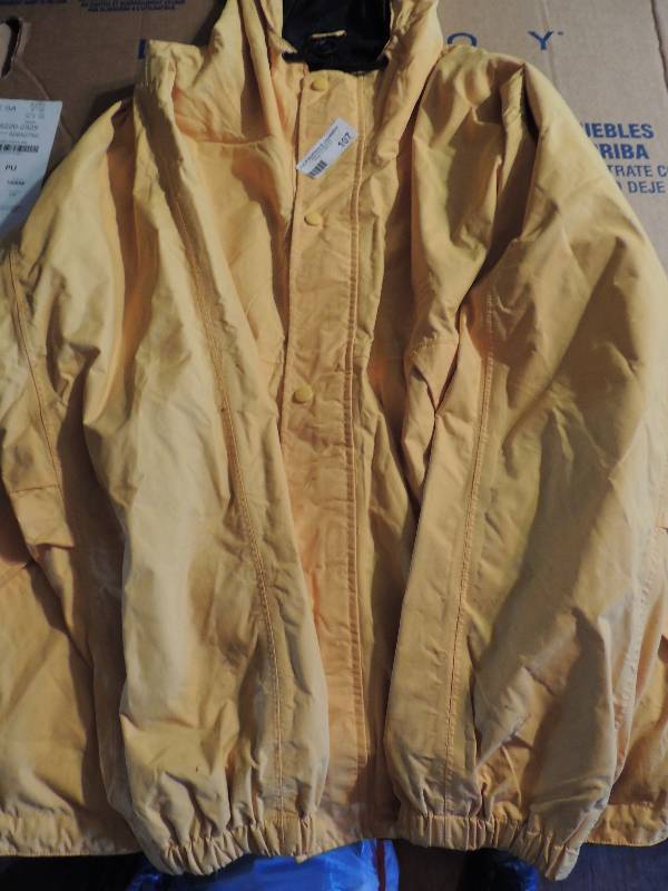lot 107 image: Mens Eddie Bauer jacket with hood ...