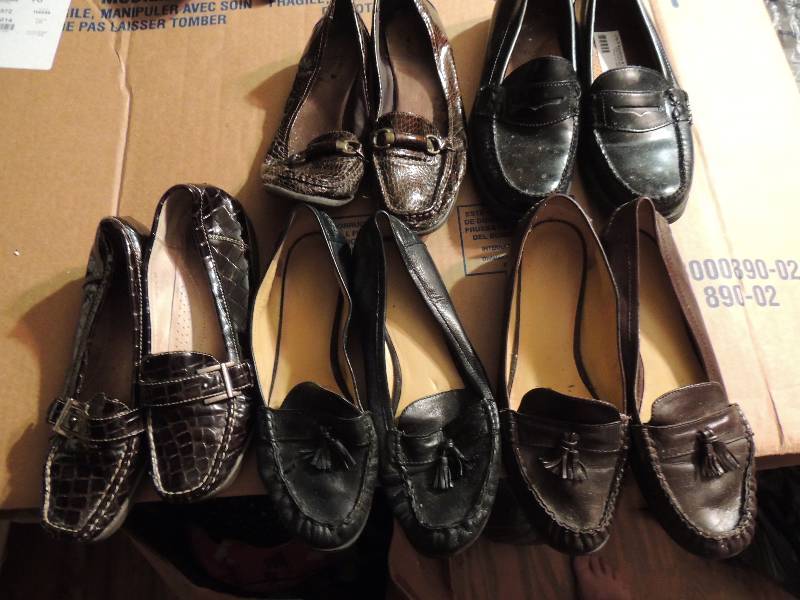 lot 112 image: Womans shoes size 8 12 -9  loafer...