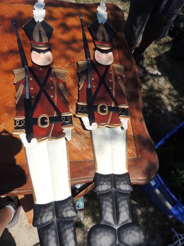 lot 153 image: Two metal nutcrackers  3 piecee eac...