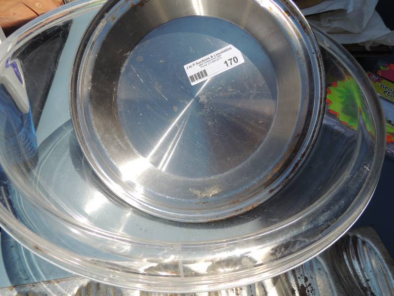 lot 68 image: 4 green wine glasses and 3 misc cle...