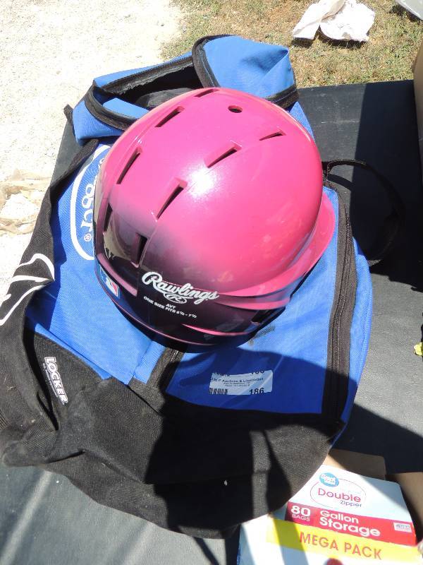 lot 186 image: Rawlings batting helmet 6 12 to 7 ...