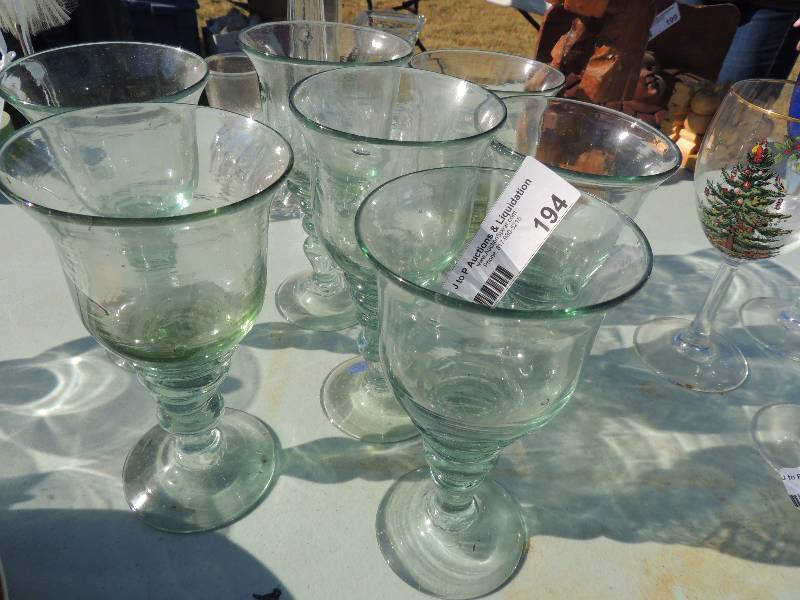 lot 194 image: GREEN HEAVY GLASS WINE GLASSES  QTY...