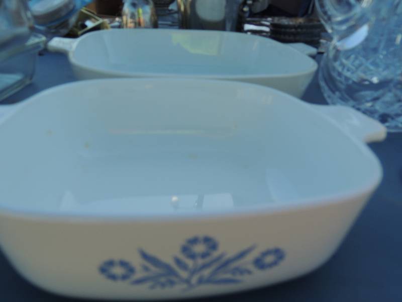 lot 202 image: Corelle Vitrelle, Corning ware  P-1...