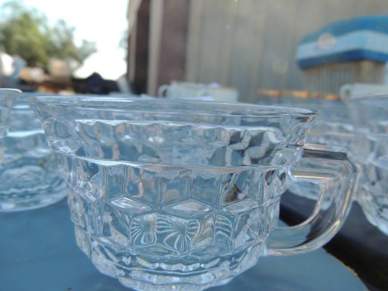 lot 204 image: 31 Fostoria  glass tea cups...