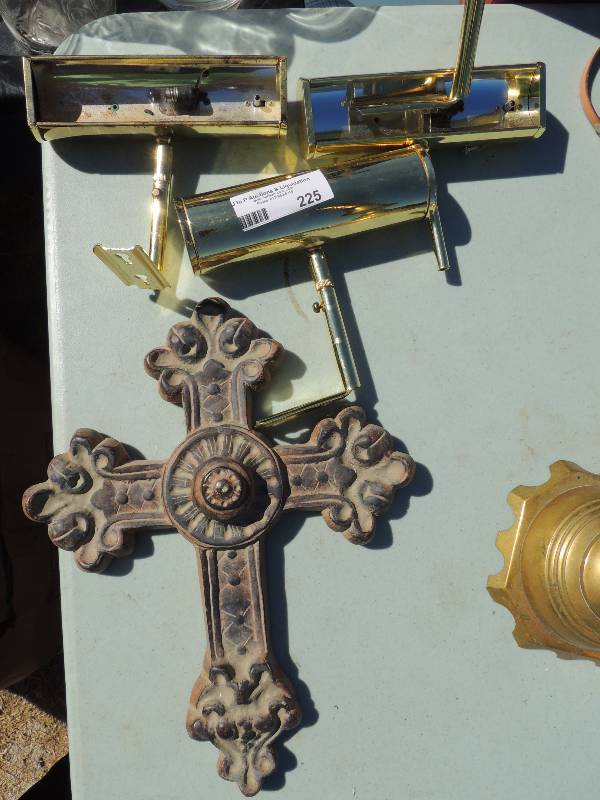 lot 225 image: Art  lamps - QTY 3 and Decorative W...