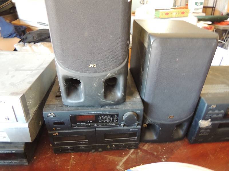 lot 296 image: RCA 4  head player, DVD player, sur...