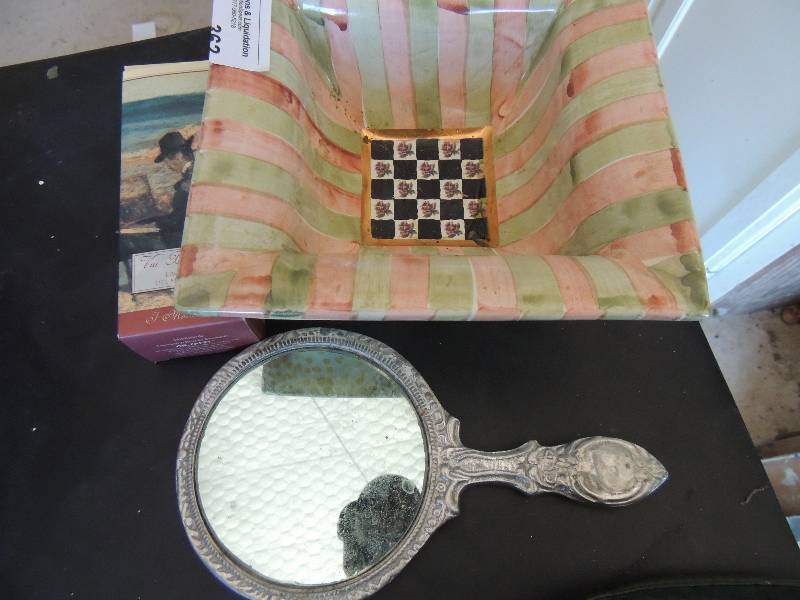 lot 362 image: Vanity Mirror, Via Borghese cologne...