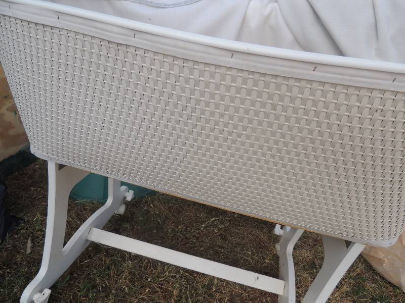 lot 383 image: White Bassinet with skirt, pad etc....