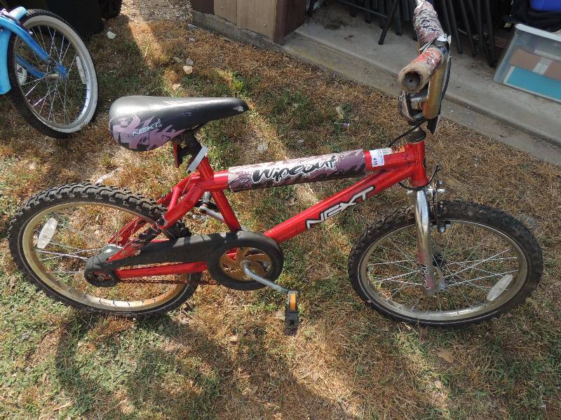 lot 415 image: Kent 20 Bicycle R & D wipeout...