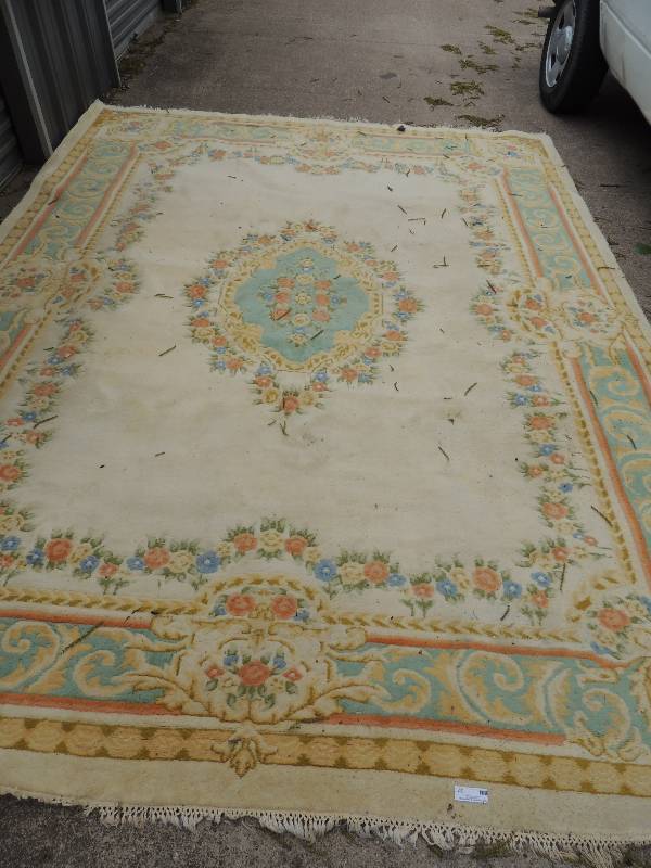 lot 27 image: Large handwoven Persian area rug 12 FT x 9 ...