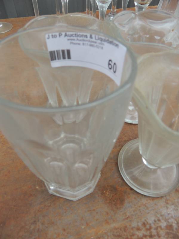 lot 60 image: 3 ice cream cups and one other cup...