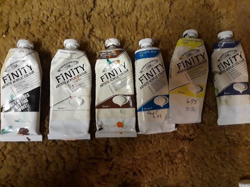 lot 315 image: Acrylic Paint - Winsor & Newton FiN...
