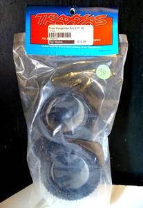 lot 36 image: NEWSEALED - Traxxas 7173 Response Pro 2.2 Tires S1Soft (2) 116 E-Revo
