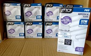 lot 47 image: $$$ - TCP 4894241K 42W Spring CFL Springlamp 4100K (8X$)