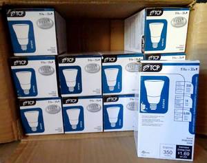 lot 97 image: BIG $ CASE OF 12 - TCP PF201435K CFL PAR20 - 30 Watt Equivalent (14W) Bright White (3500K) PAR Flood Light Bulb (AMAZON PRICE OVER $13EA)