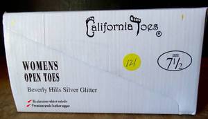 lot 121 image: NEW WOMENS CALIFORNIA TOES OPEN TOED SNEAKERS - SIZE 7 12