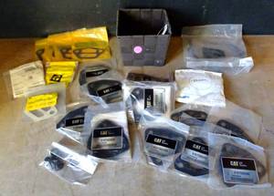 lot 146 image: ASSORTMENT OF CATEPILLER GASKETS AS SHOWN