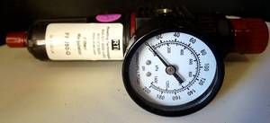 lot 163 image: RTFR250G 14in. Piggyback FilterRegulator with Gauge