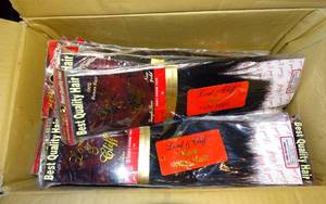 lot 184 image: LORD & CLIFF YAKY PERM HAIR EXTENSIONS - COLOR 1 & 1B (44 UNITS X$)