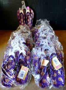 lot 196 image: LOT OF 12 - NCAA UNIVERSITY SPIRIT CHILDRENS FLIP FLOPS - CLEMSON UNIVERSITY (12X$)