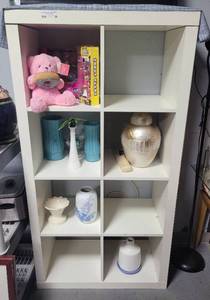 lot 39 image: 8-CUBE STORAGE ORGANIZER AS SHOWN.