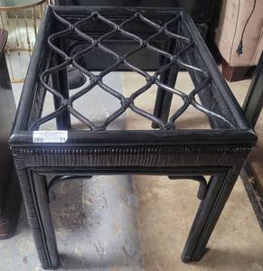lot 71 image: ACCENT  SIDE TABLE AS SHOWN.