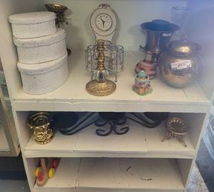 lot 97 image: CONTENTS OF CABINET AS SHOWN.