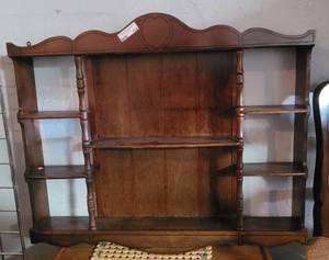 lot 126 image: VINTAGE WOODEN WALL DISPLAY AS SHOWN.