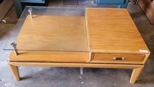 lot 214 image: WOODEN COFFEE TABLE IN STYLECOLOR SHOWN.