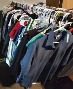 lot 199 image: LARGE LOT OF ASSORTED CLOTHING AS SHOWN. SOME MAY HAVE TAGS. NICE MIXED LOT