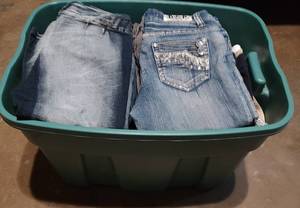 lot 205 image: CONTAINER LOT OF ASSORTED CLOTHING AS SHOWN. NICE MIXED LOT