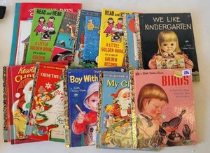 lot 106 image: VINTAGE CHILDRENS BOOKS.
