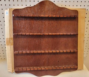 lot 168 image: WOODEN SPOON RACK IN BOX.