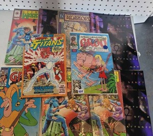 lot 234 image: ASSORTED COMICS AS SHOWN.