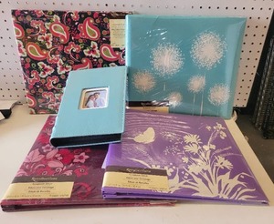 lot 291 image: (5) SCRAPBOOK ALBUMS IN ASSORTED STYLES.