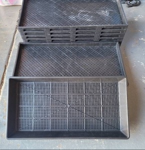 lot 249 image: LOT OF SPROUTING  SEEDING TRAYS.