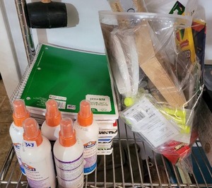 lot 363 image: LOT OF SCHOOL SUPPLIES.