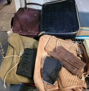 lot 377 image: LOT OF HAND BAGS AND WALLETS.
