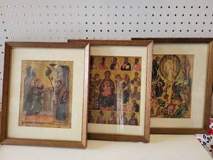 lot 318 image: SET OF 3 RELIGIOUS THEMED FRAMES.