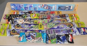 lot 441 image: LOT OF ASSORTED KITES IN PACKAGES.