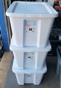 lot 447 image: (3) PLASTIC STORAGE CONTAINERS AS SHOWN.