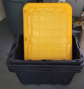 lot 453 image: (4) PLASTIC STORAGE CONTAINERS AS SHOWN.