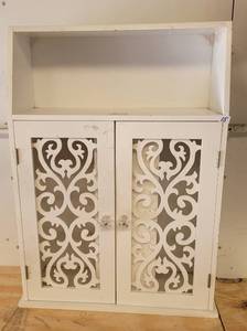 lot 15 image: WALL-MOUNTING CABINET