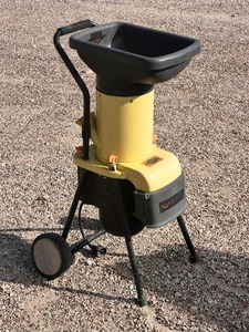 lot 10 image: Model ES1600 Eco Shredder 2.5hp Garden Shredder