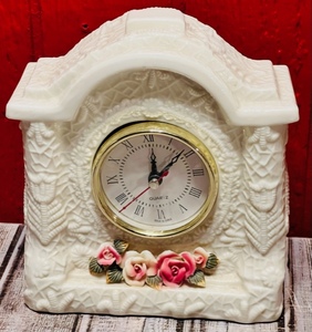 lot 101 image: Vintage White Porcelain Floral &amp Rose Design Mantle Clock