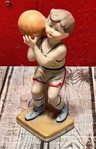 lot 104 image: Vintage UCGC Youth Badketball Player Figurine