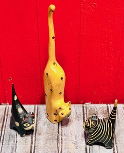 lot 141 image: Three Carved &amp Hand-Painted Unique Wooden Cat Figurines&nbsp