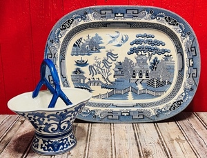 lot 19 image: Vintage Extra Large Blue Willow Turkey Platter-William Sonoma &amp Rare Vintage Hand-Crafted Ceramic Silvestri Candle Holder With Handle