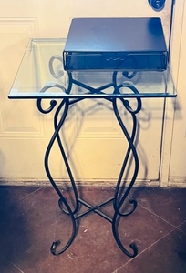 lot 200 image: Metal With Glass Top Keurig Serving Station WSingle Serve Storage Container&nbsp