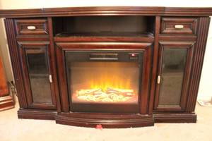 lot 3 image: Electric Fireplace 60-inch Media cabinet, Model GW-2078